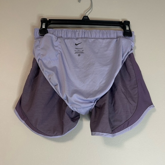 Nike Purple Athletic Shorts Lightweight Breathable Design, Size S - Picture 10 of 10